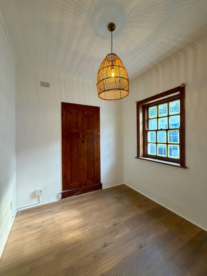 To Let 1 Bedroom Property for Rent in Muizenberg Western Cape